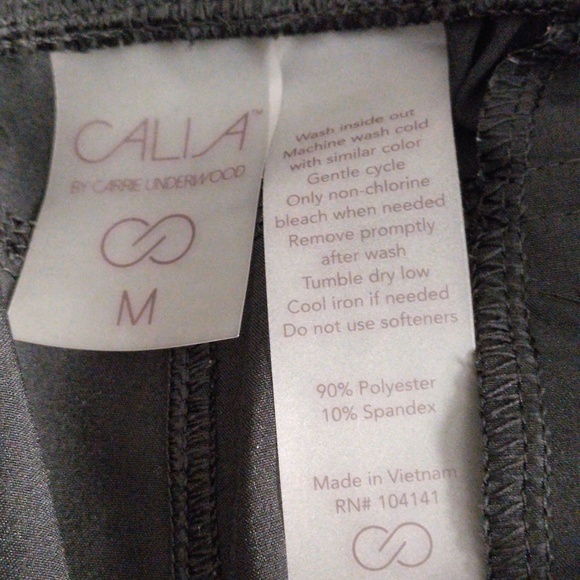 Calia Medium Wide Leg Crop Black Journey Pants - Picture 3 of 14